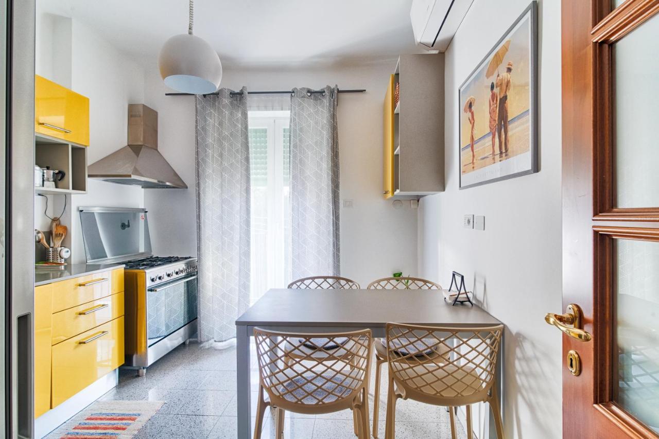 Ressmann 1 - 10 Min From Teatro Rossetti Apartment Trieste Luaran gambar