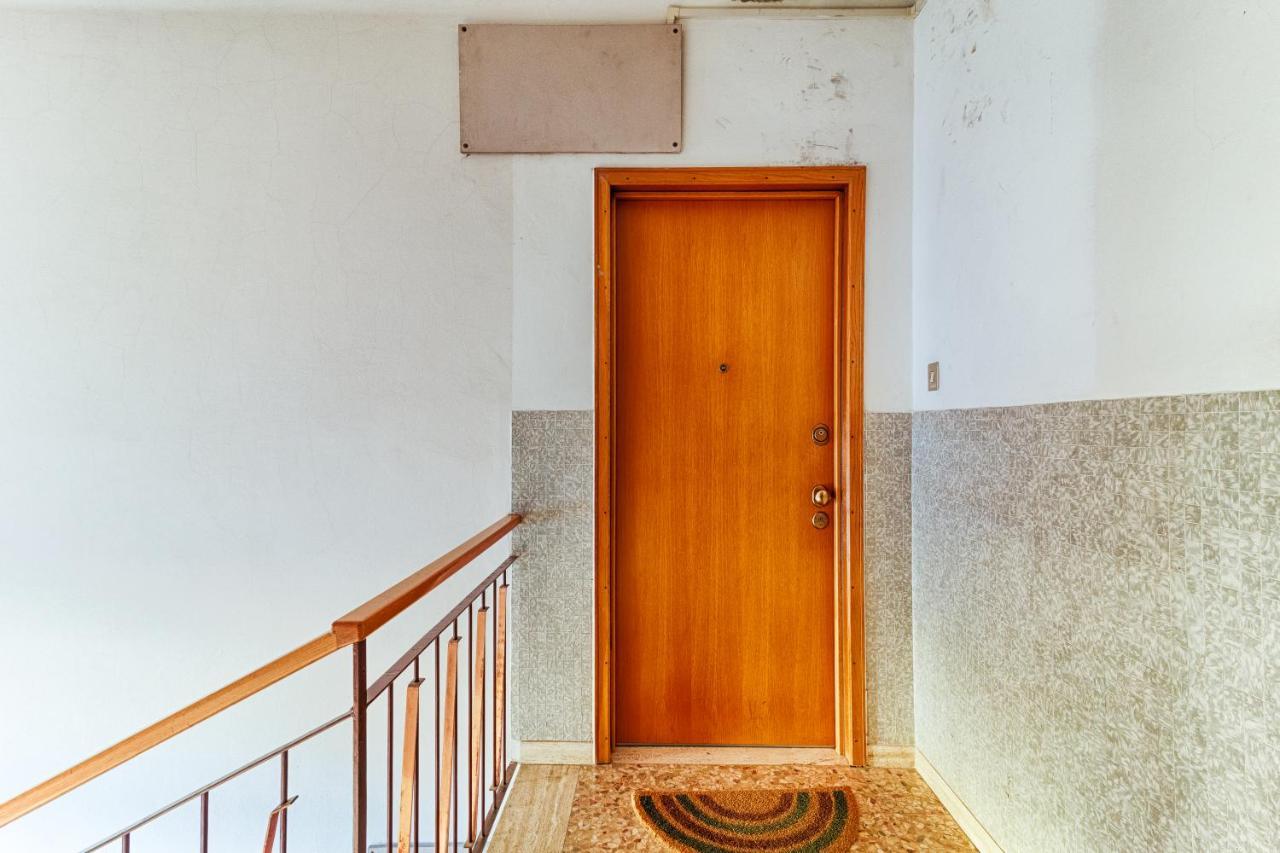 Ressmann 1 - 10 Min From Teatro Rossetti Apartment Trieste Luaran gambar