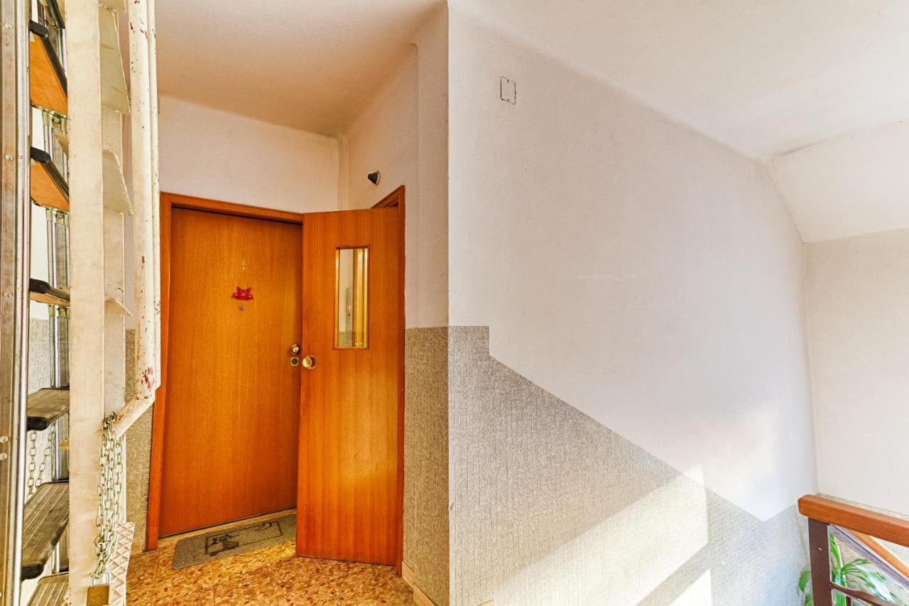 Ressmann 1 - 10 Min From Teatro Rossetti Apartment Trieste Luaran gambar